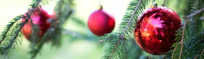 An HR guide to managing holiday requests over December