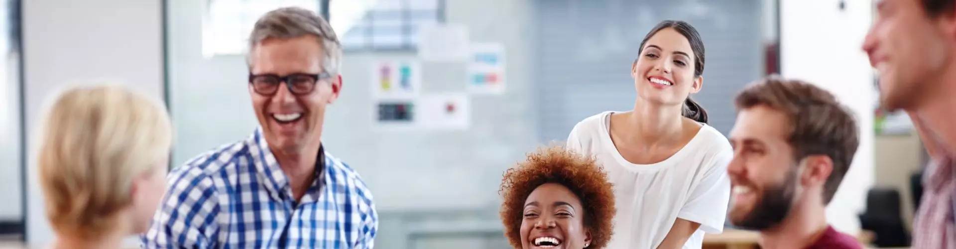 Adapting HR Strategies for a Multi-Generational Workforce