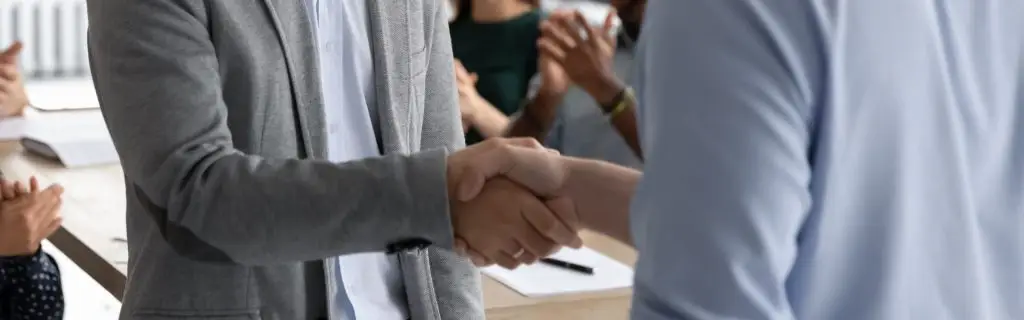 When to Upgrade from HR Advisor to HR Manager 